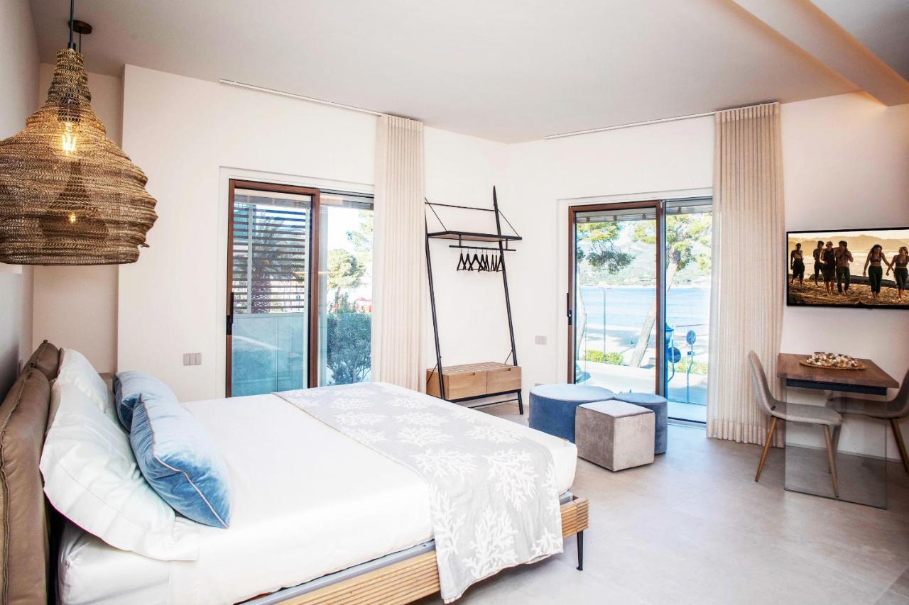 Vistamare Suite & Room Marina di Campo Bagian luar foto