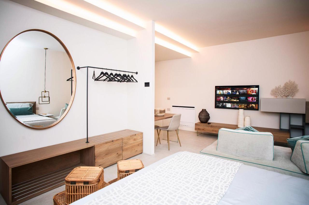 Vistamare Suite & Room Marina di Campo Bagian luar foto